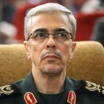 رئیس ستادکل نیروهای مسلح: مراکز استقرار آمریکا در دسترس قدرت دفاعی ایران است/ با دُم شیر بازی نکنید