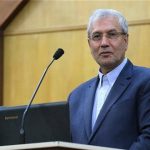 طعنه ربیعی به مسئولان دانشگاه آزاد
