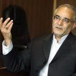 عضو کمیسیون برنامه و بودجه: اگر مردم صبح زود در صف نایستند، چیزی در بازار باقی نمی ماند