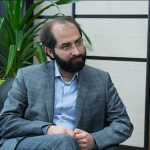 نیاز نیست آنقدر تلویزیون به سلبریتیها بها بدهد