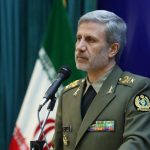 وزیر دفاع: نیروهای مسلح تا برقراری آرامش کامل در کنار سیل زدگان حضور دارند
