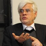عارف تصمیم نهایی را اعلام کرد : مستقل می آییم