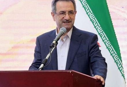 استاندار تهران: به نوازندگان خیابانی مجوز میدهیم