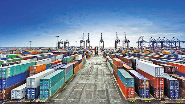 روند رو به رشد تجارت خارجی ایران/ رشد ۱۴۷درصدی واردات کالا از انگلیس