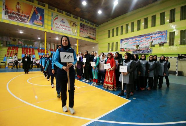مسابقات لیگ والیبال نوجوانان و جوانان دختر کشور به میزبانی آبادان
