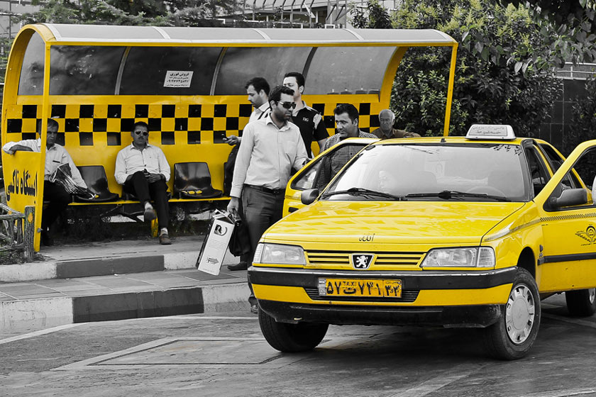 افزایش نرخ کرایه‌ها و نرخ های خرده دار/ سردرگمی مسافران و رانندگان تاکسی تا اعلام نرخ کرایه‌های جدید!