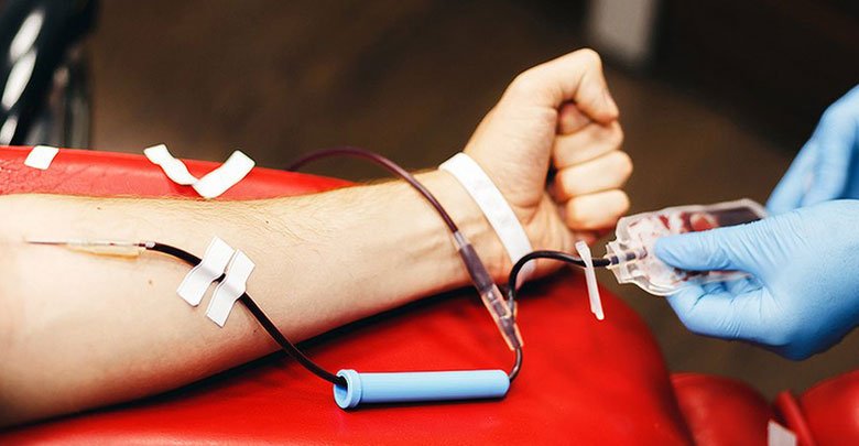 خون‌رسانی ۹ استان به سیستان و بلوچستان/ خون مورد نیاز بیماران تا حدی تامین شده است/ قدردانی از اهداکنندگان