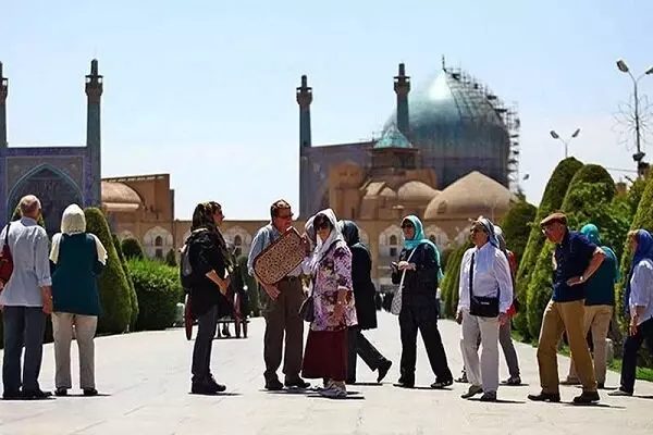 ورود گردشگران خارجی به ایران/ ایران چقدر آماده پذیرایی از گردشگران خارجی است؟
